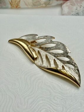 Vintage Kramer Signed  Gold and Silver Leaf Brooch